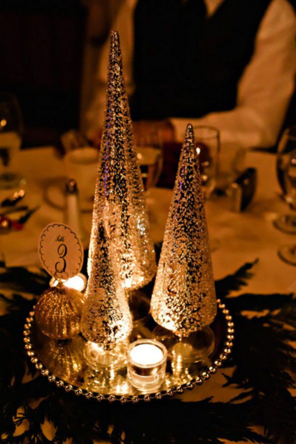 DIY Christmas Centerpiece Ideas