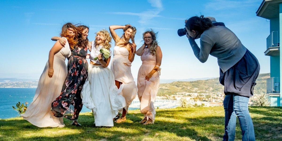 Ways To Save Money On Your Wedding - photographer