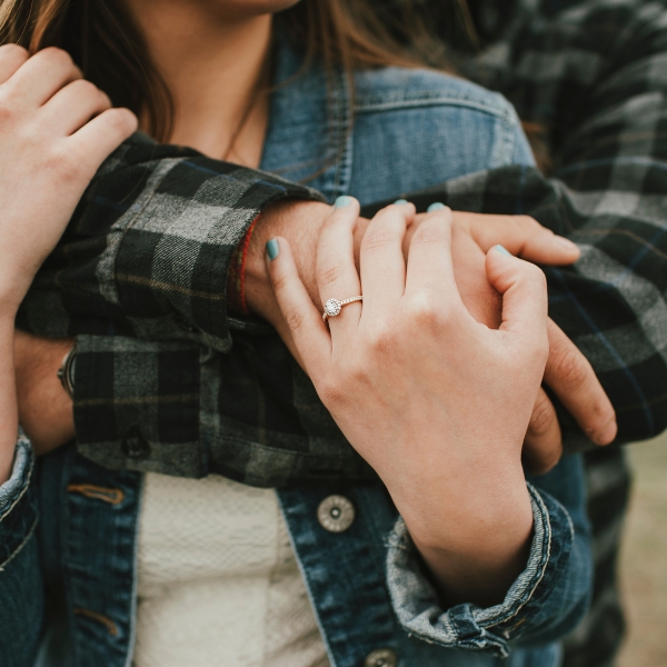 How to Plan an Engagement Party