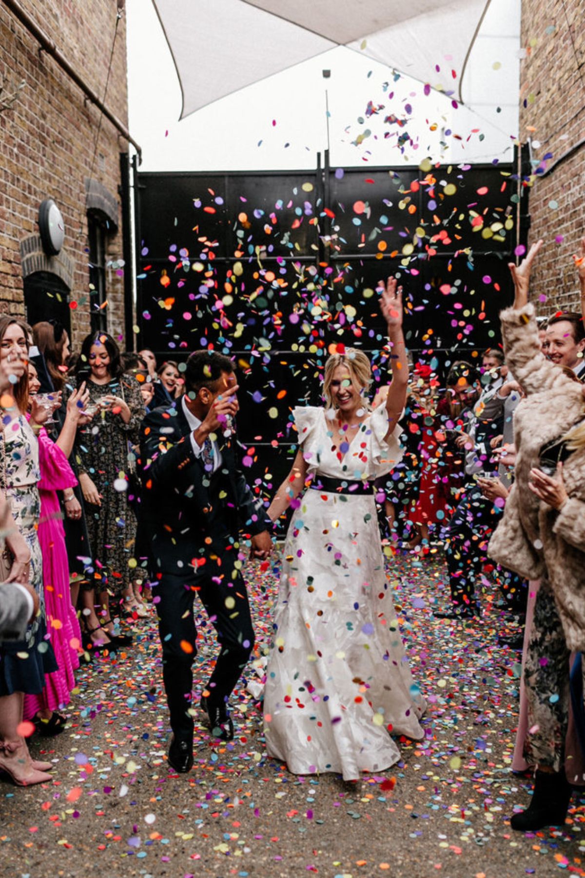 Wedding Exit Send-off Ideas: Creative and Fun Top 13