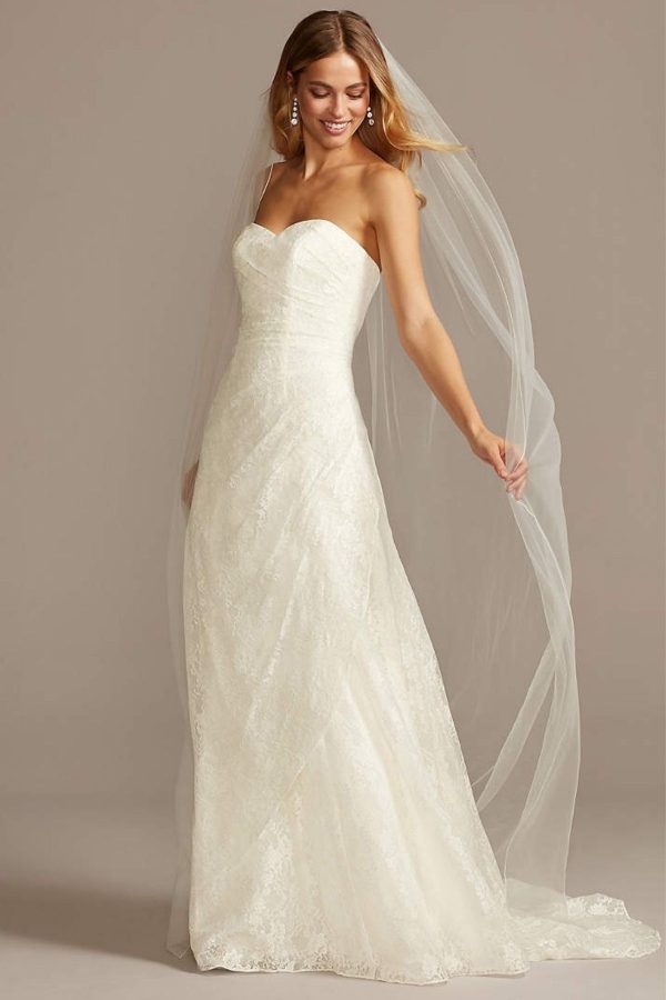 8. A-Line Strapless Sweetheart Neck Wedding Dress A-Line Style Bridal Dresses under $800