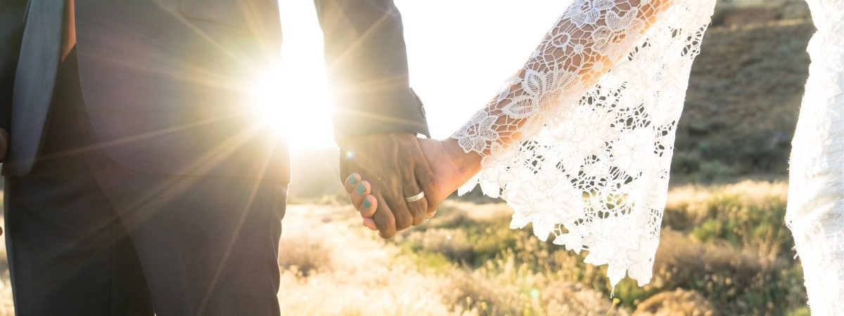 How to Plan a Summer Wedding
