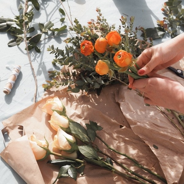 DIY Wedding Bouquet: How To - practice