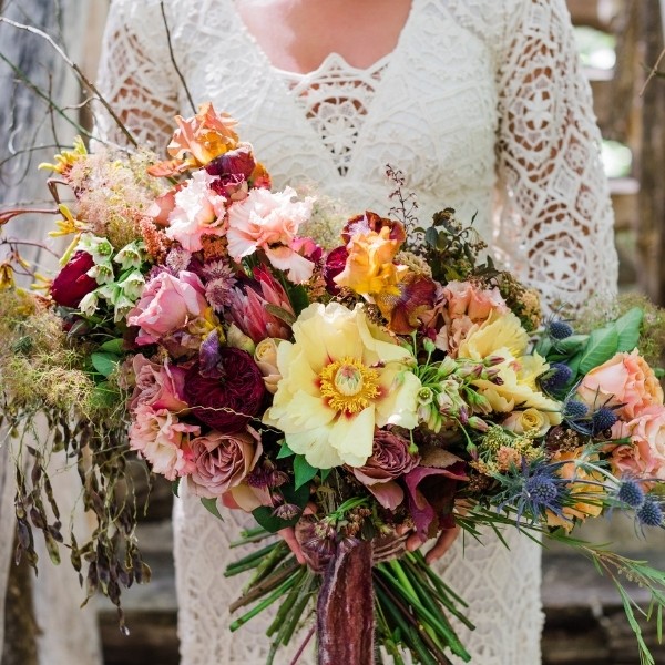 Why Wedding Flowers are Expensive