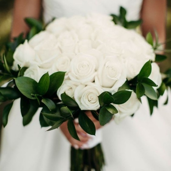 Cheap Wedding Bouquets - roses