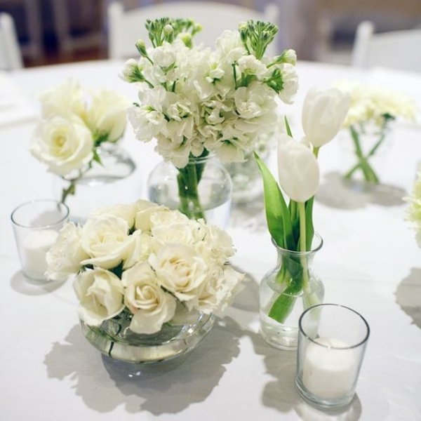 Easy Ways To Elevate Your Wedding Tablescape - mix and match centerpiece