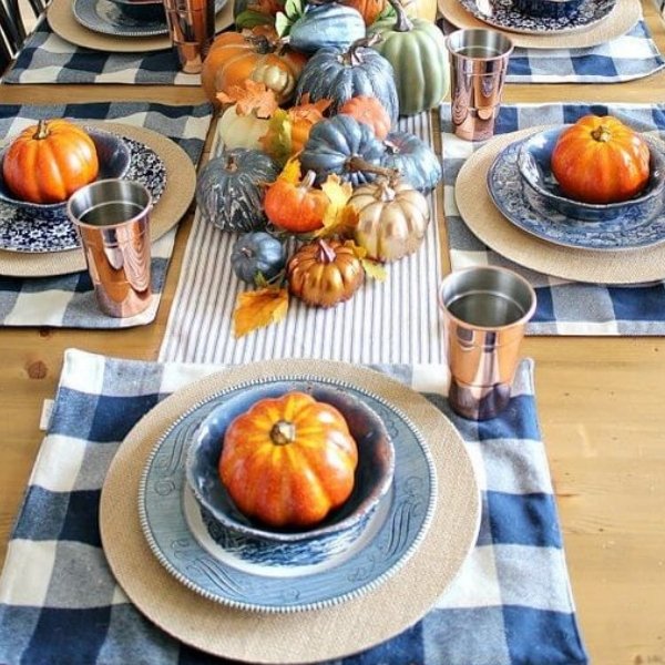 DIY Thanksgiving Centerpieces - blue and white and orange