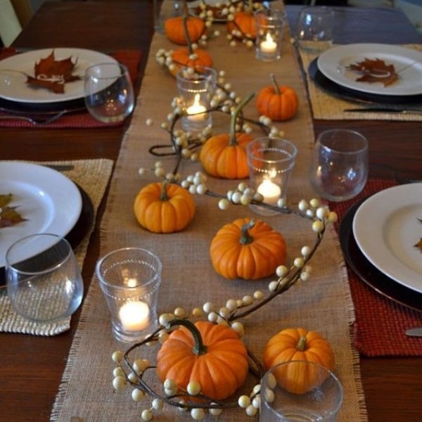 DIY Thanksgiving Centerpieces - orange pumpkin