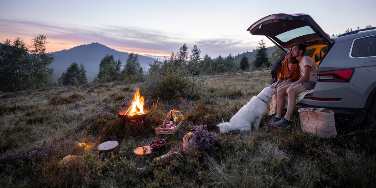 Date Ideas That Will Keep The Fire Burning - glamping