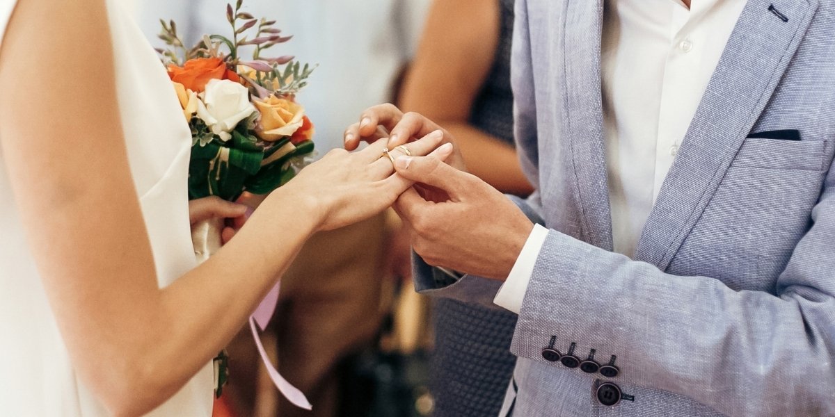 What can I DIY at my wedding?