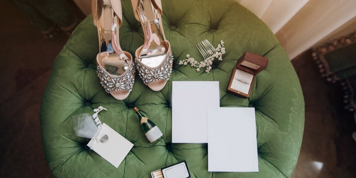 the essentials - Your Complete Guide To Wedding Planning