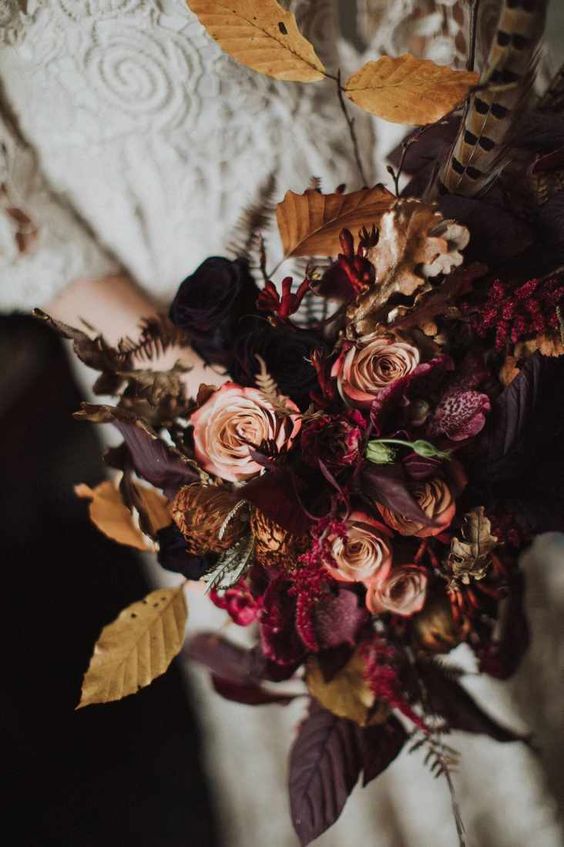 Dark and Moody Wedding Bouquet Ideas
