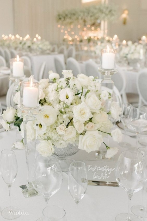 White Wedding Centerpiece Ideas: Classic & Elegant