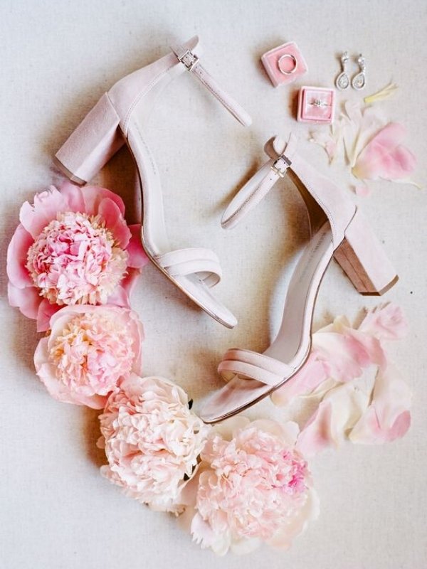 Pastel Pink Wedding Ideas - shoes