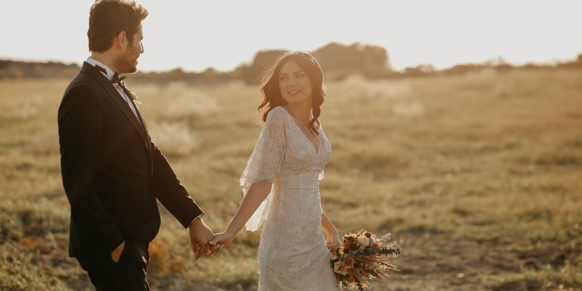 Overwhelmed While Wedding Planning? What To Do?