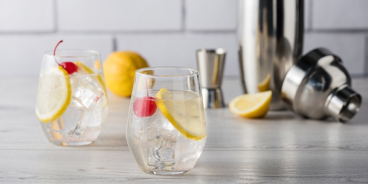 Easy DIY Cocktail Recipes: Top 10 - tom collins