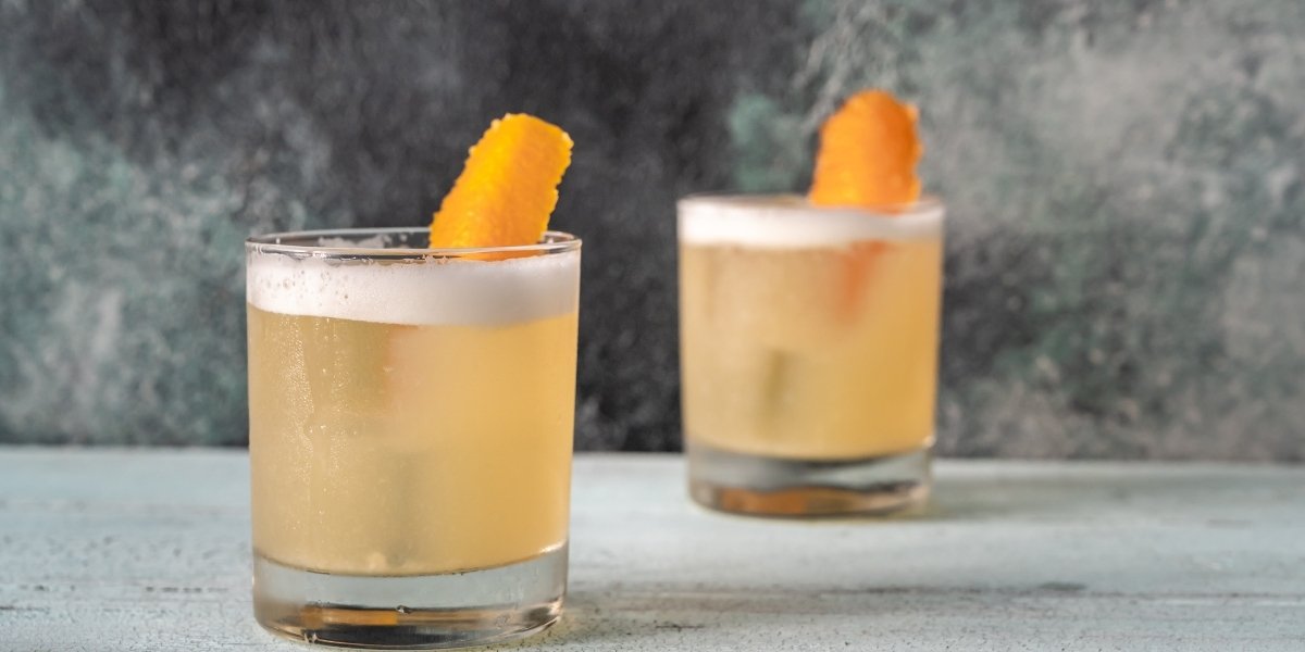 Easy DIY Cocktail Recipes: Top 10 - whiskey sour