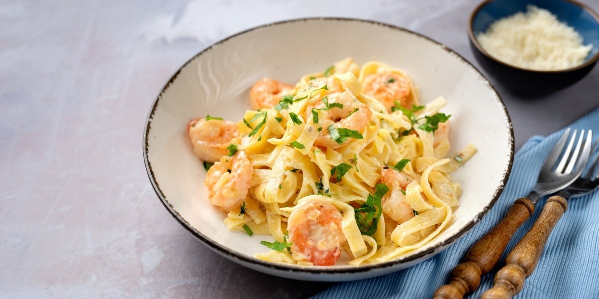 30-minute Pasta Dishes: For Your Next Event - lemon alfredo shrimp