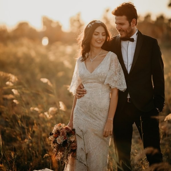 How To Plan A Wedding On A Budget