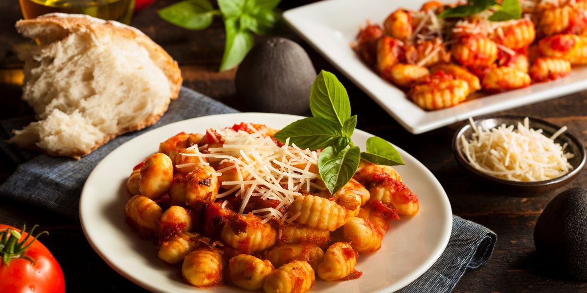 Easy One Pot Recipes For Entertaining (Slow Cooker): Top 7 - GNOCCHI