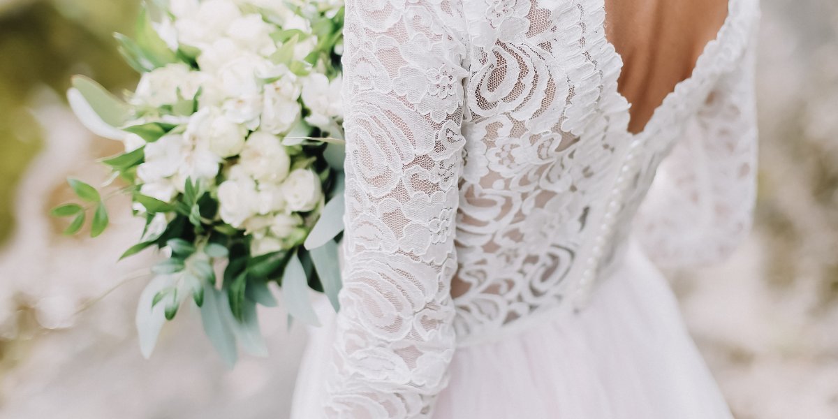 Casual Wedding Tips: Cost-Effective + Beautiful.