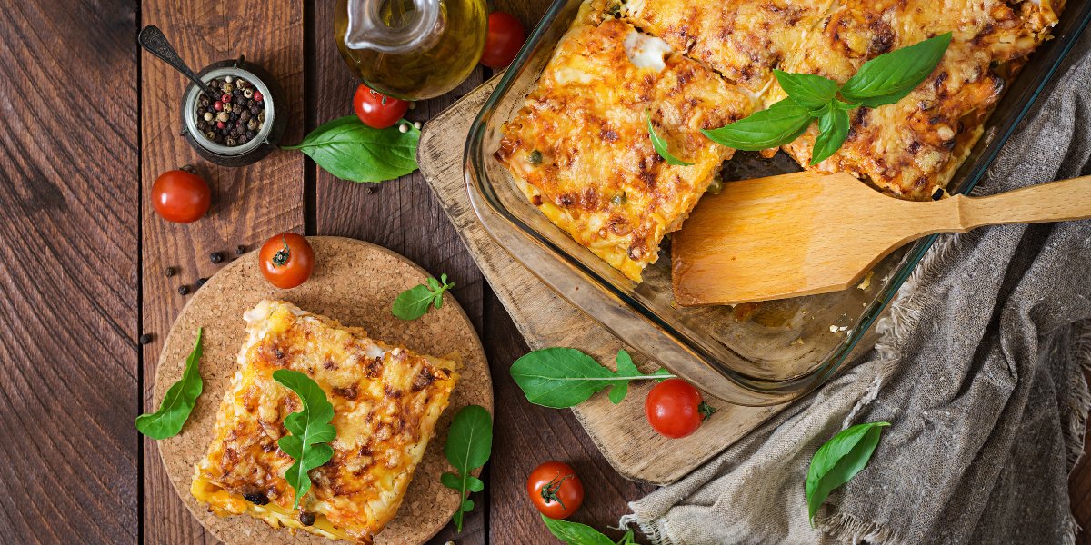 Easy Oven Baked Dinner Ideas For Entertaining - lasagna