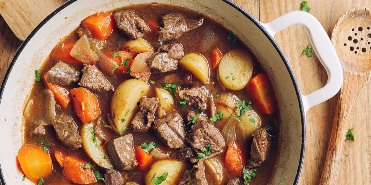 Easy Oven Baked Dinner Ideas For Entertaining - beef stew