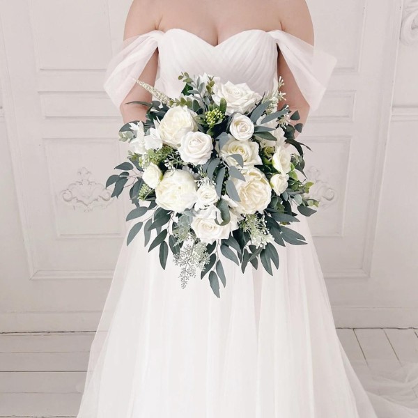 Silk Wedding Bouquet Designs You'll Love