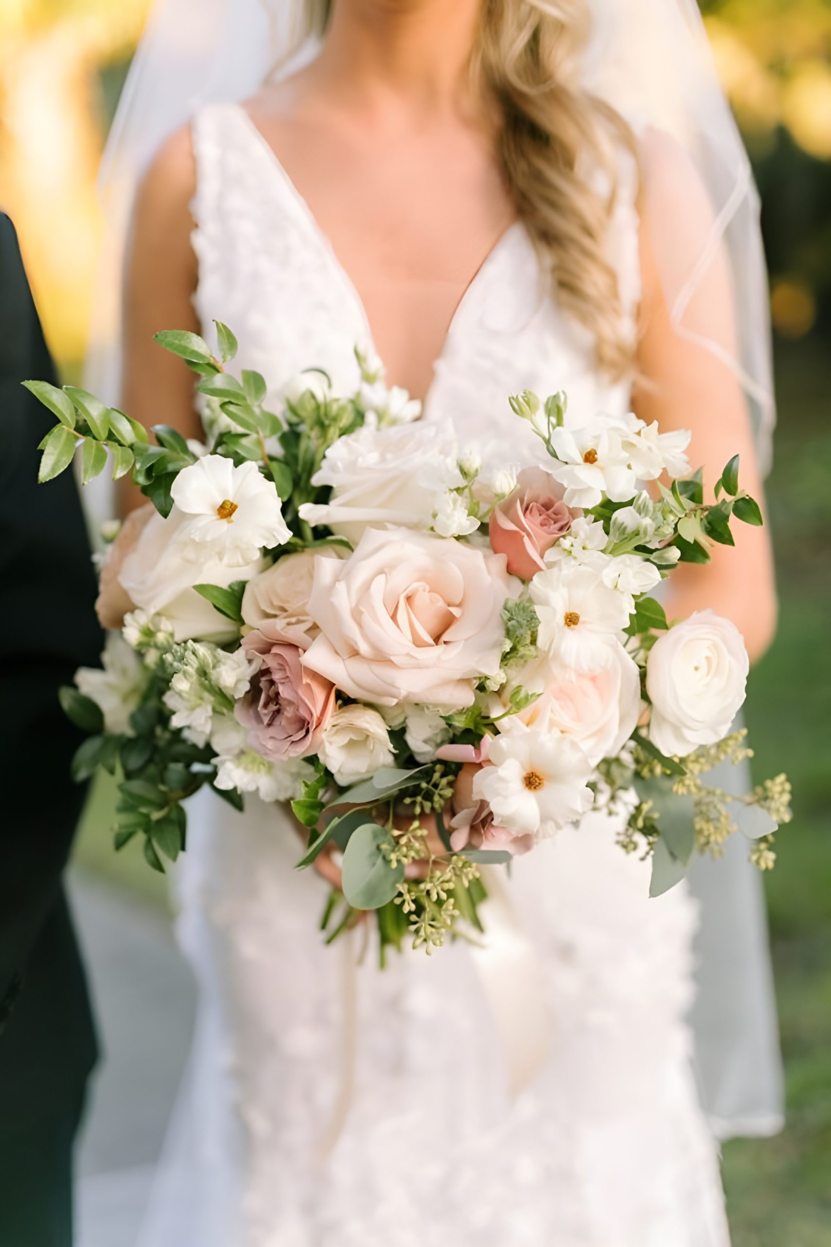 Blush Wedding Bouquets You'll Love