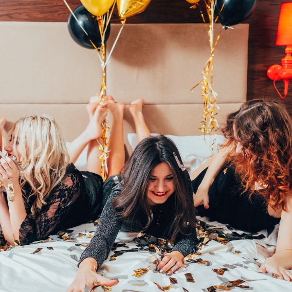 Why Plan A Bridal Shower? Pros and Cons.