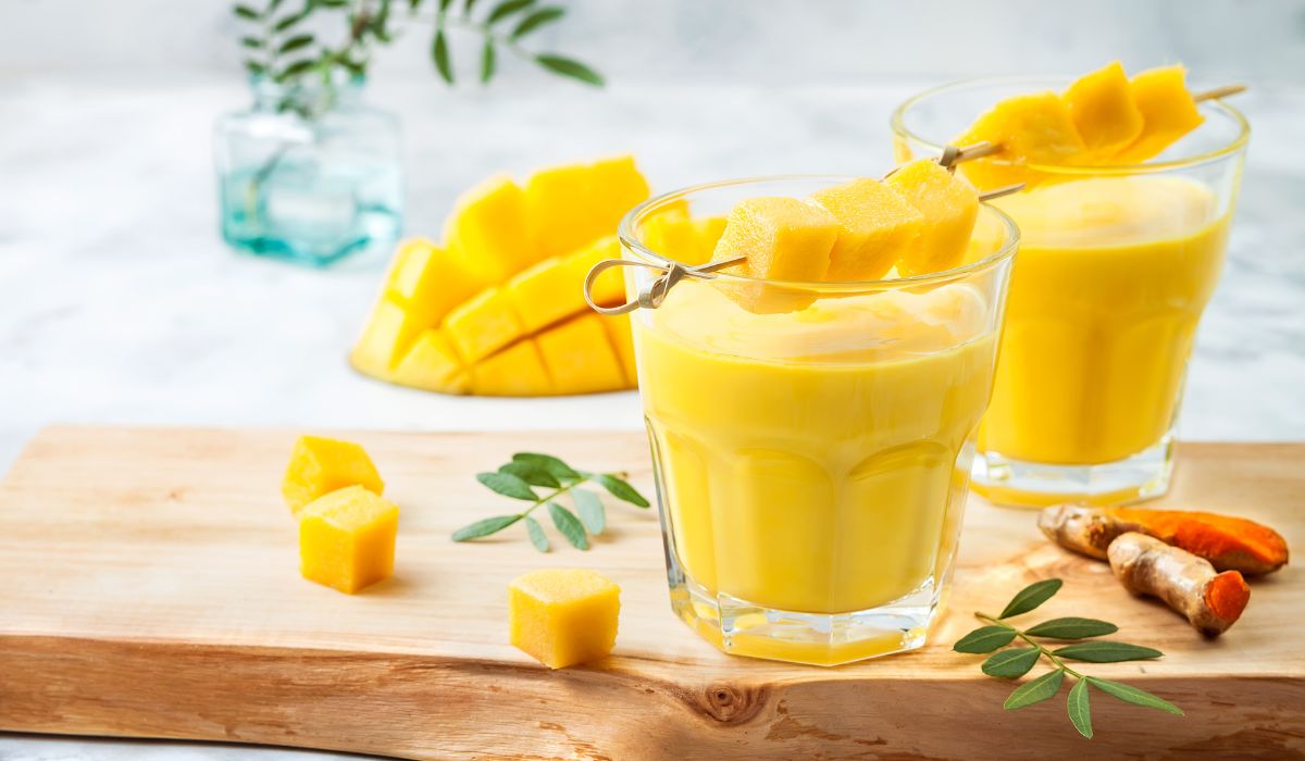 Easy Summer Drinks Your Guests Will Love: Top 15