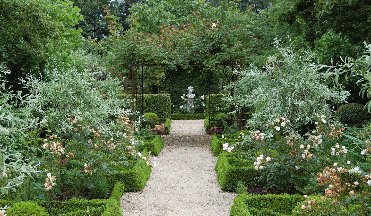 Unique Wedding Venue Ideas - GREENHOUSE