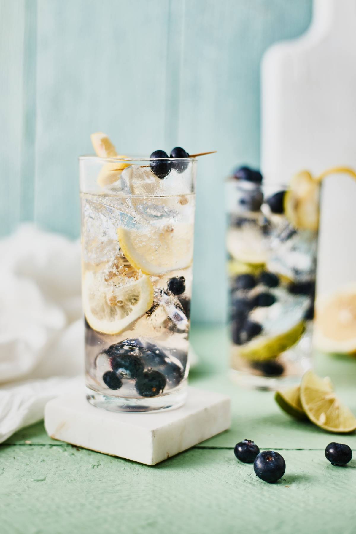 Easy Summer Drinks Your Guests Will Love: Top 15