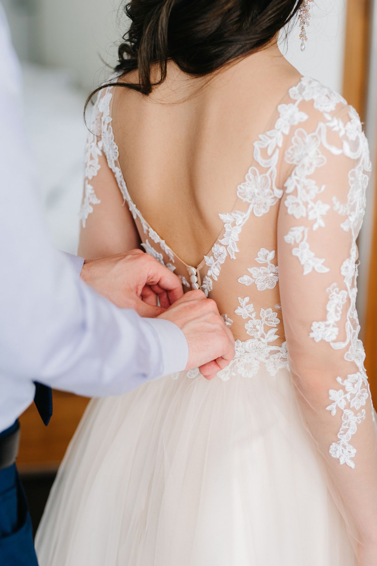 Finding the right wedding dress shape for your body