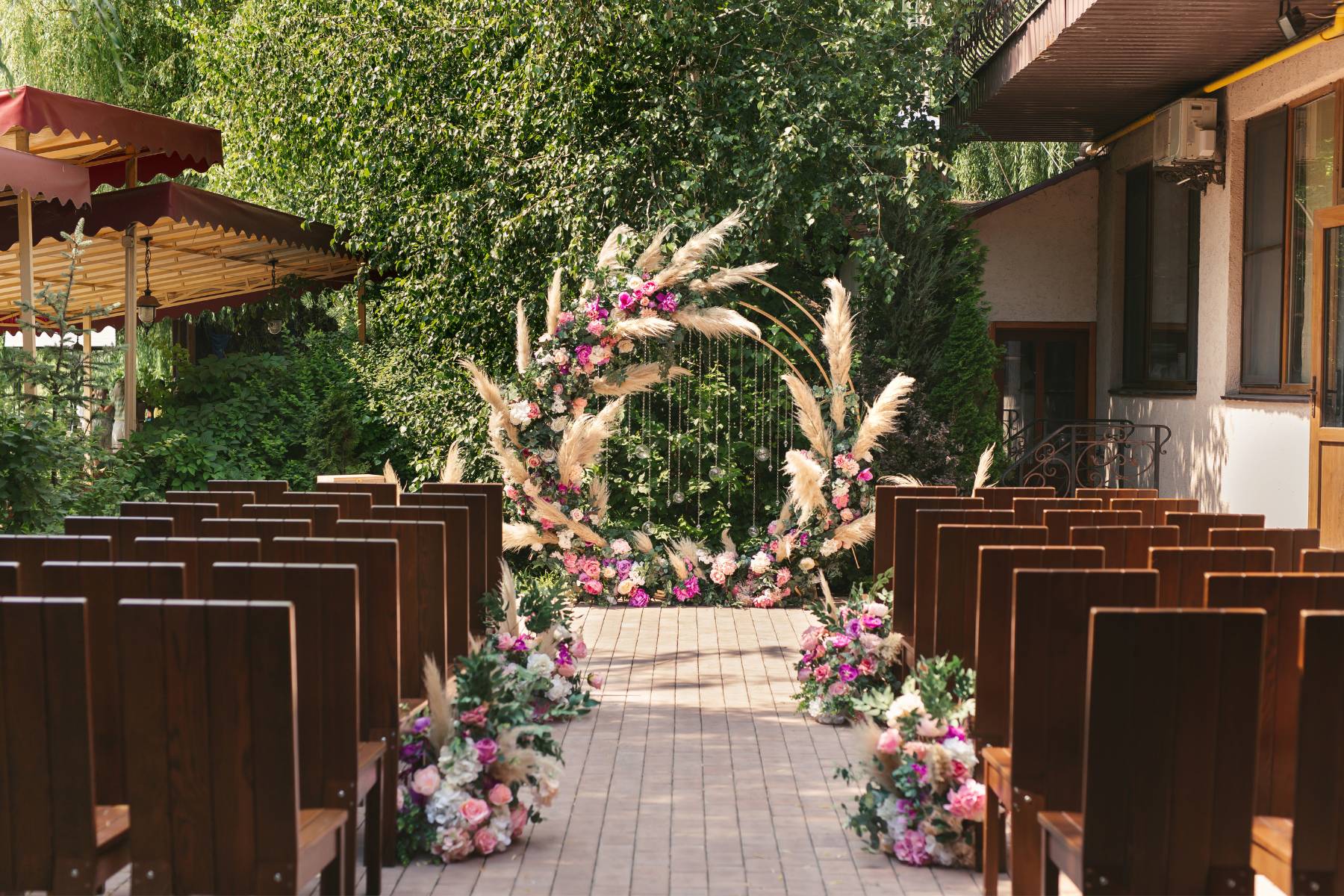 Wedding Planning Hacks: 30 DIY Checklist To Save Money