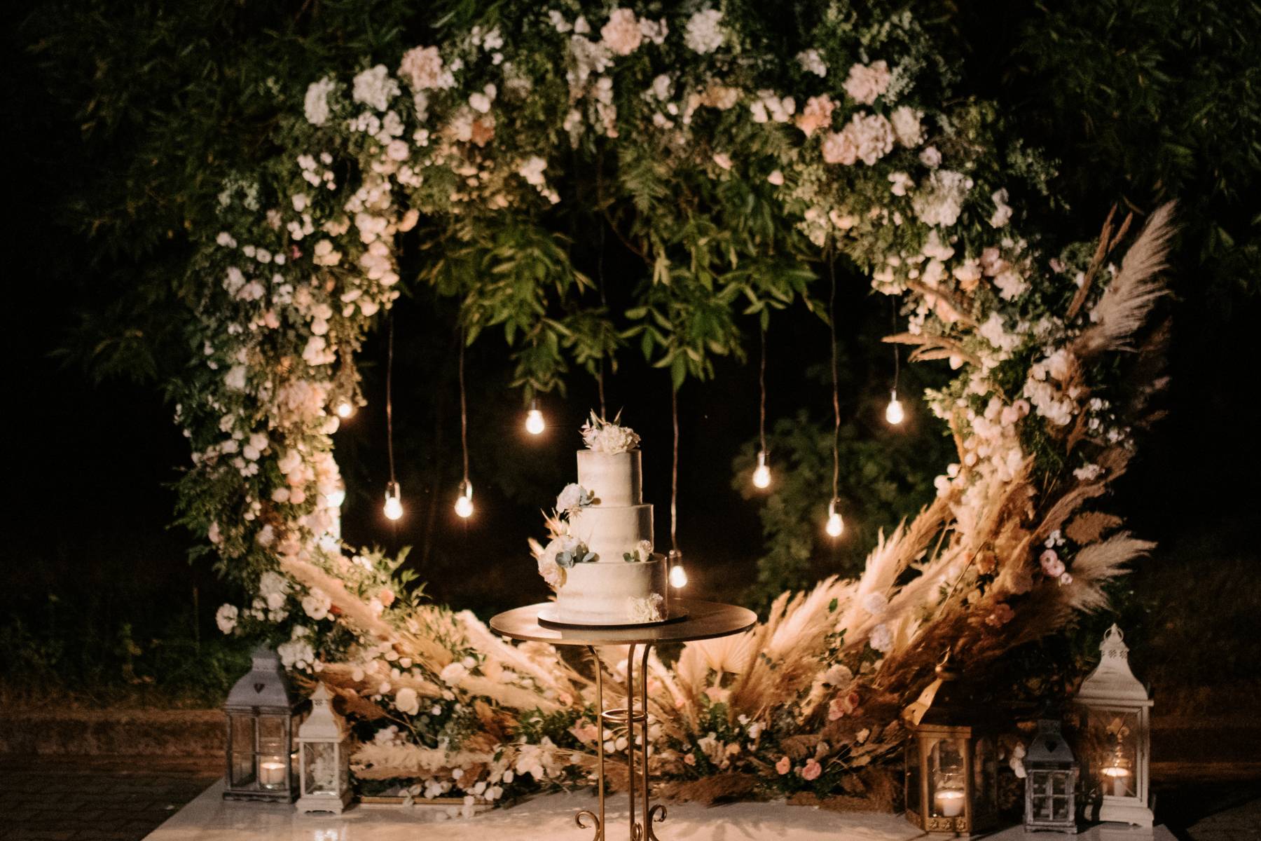 Wedding Planning Hacks: 30 DIY Checklist To Save Money