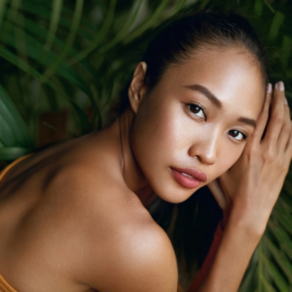 Barely There Makeup Tips and Must-Have Products: Wedding Events