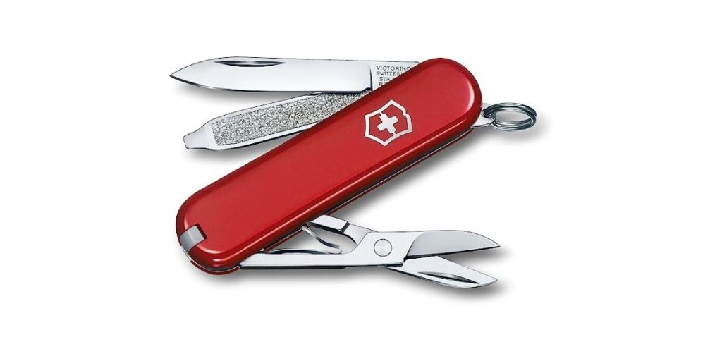 Victorinox Classic SD Multi Tool Knife 7 Functions 58 mm Swiss Made Red