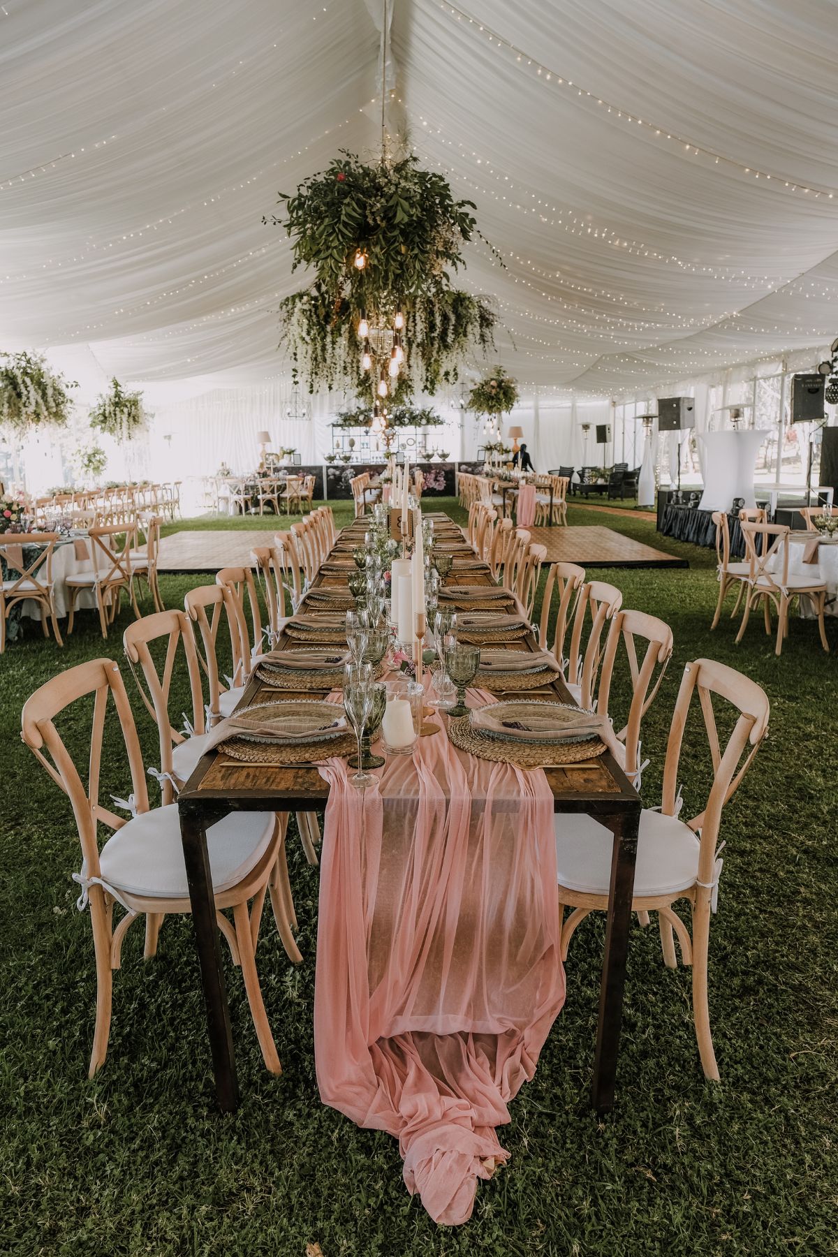 How Do I Choose The Right DIY Wedding Venue?