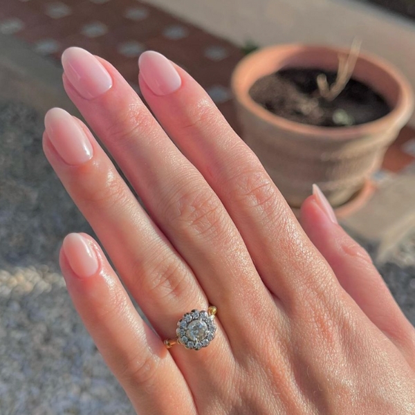 Wedding Nail Extensions: Should You Do It?