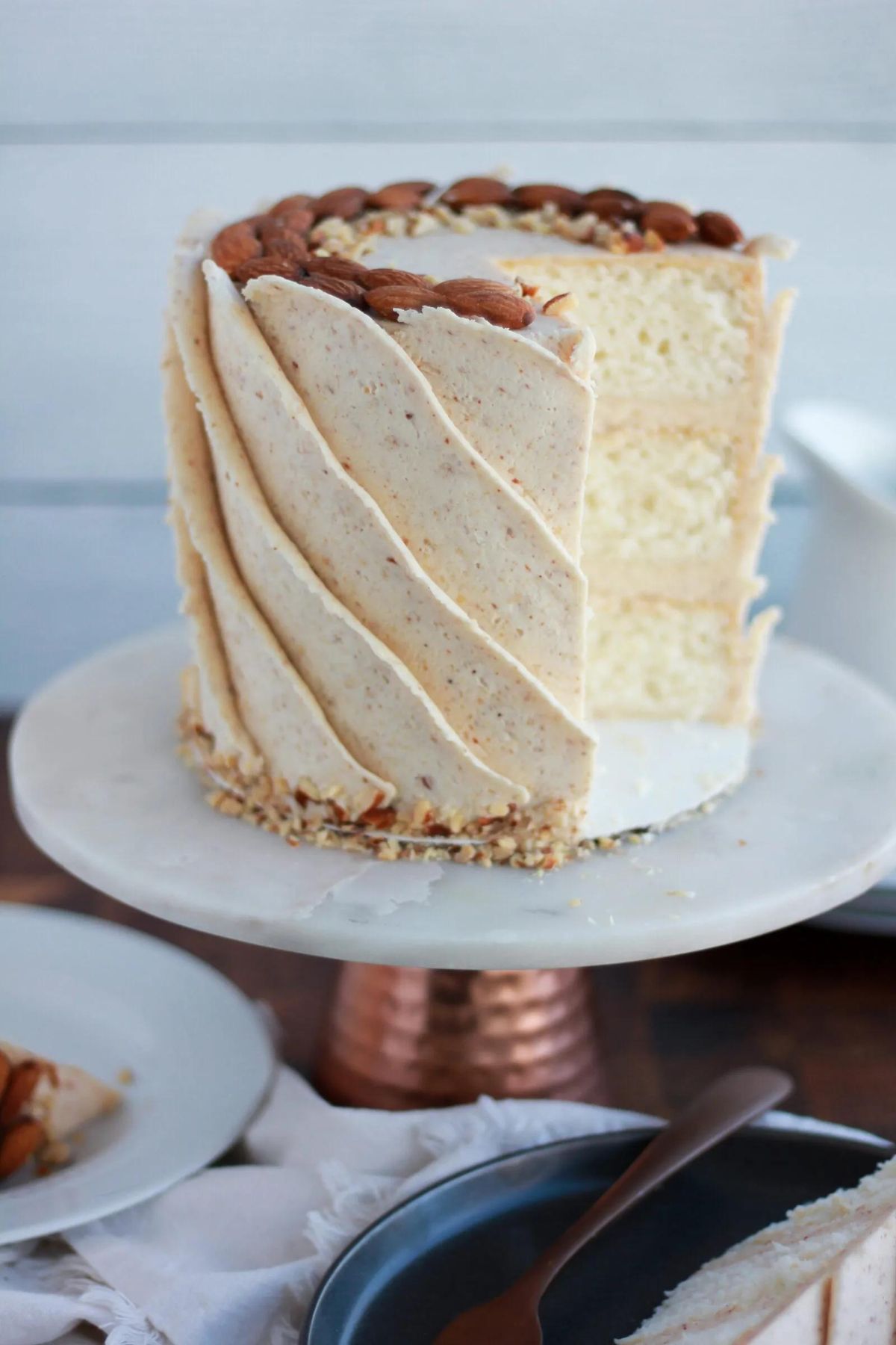 Best Wedding Cake Flavors - almond