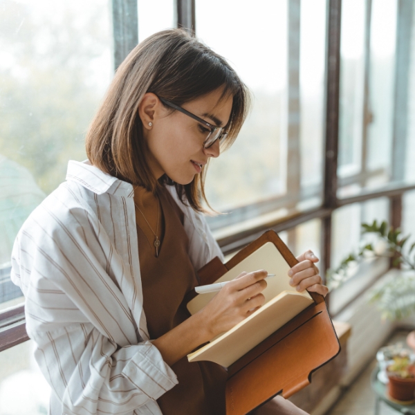 Guided Journal Prompts to Deepen Self-Awareness