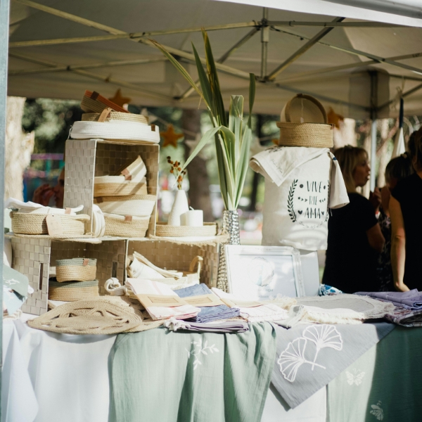 Event-Ready: Essentials for Promoting Your Brand at Local Markets