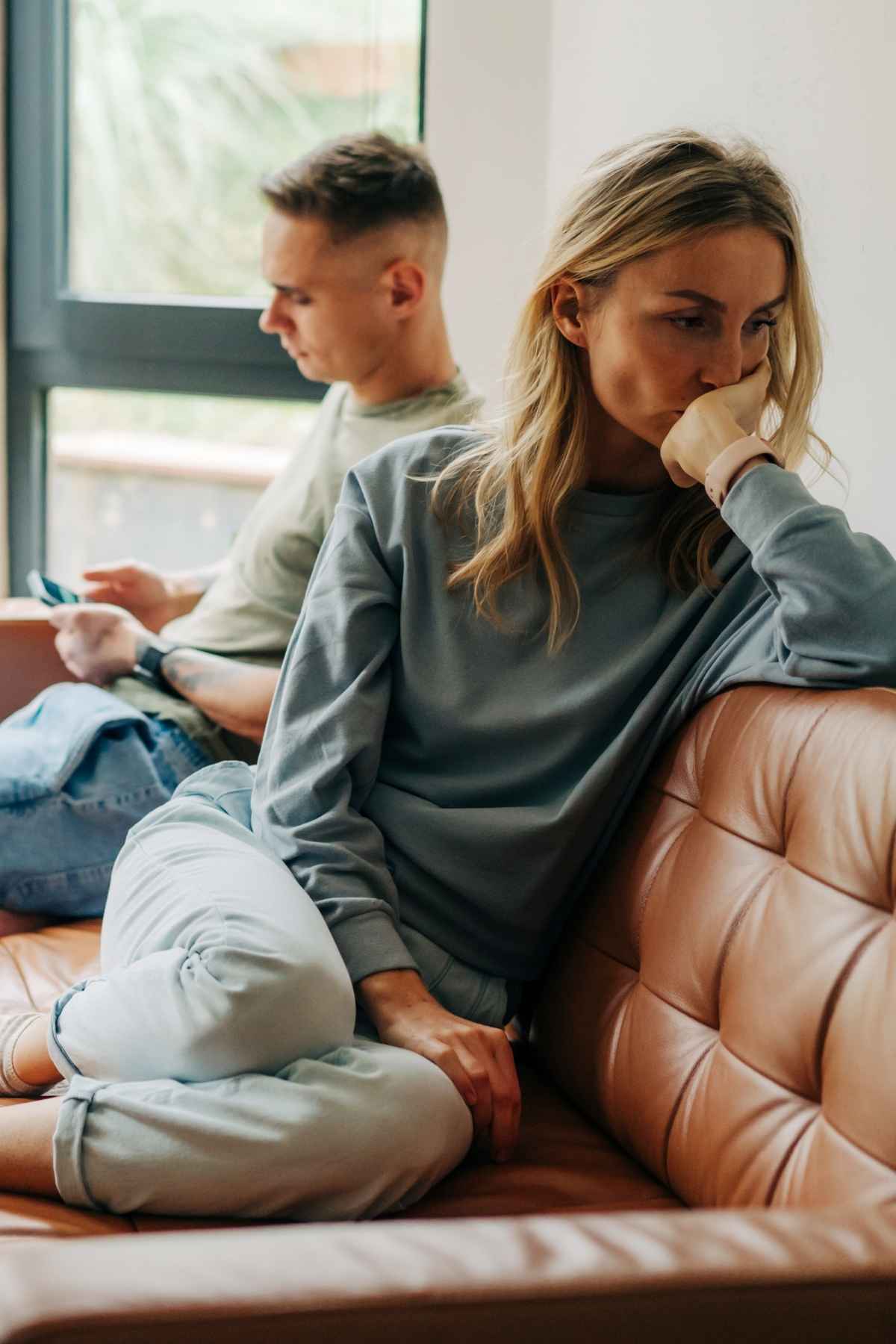 How To Leave A Situationship Without Losing Your Dignity