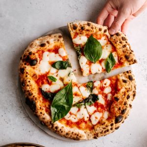 5-Ingredient Pantry Flatbread Pizza : Airfryer + Oven