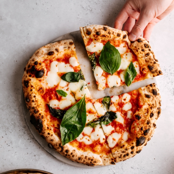 5-Ingredient Pantry Flatbread Pizza : Airfryer + Oven
