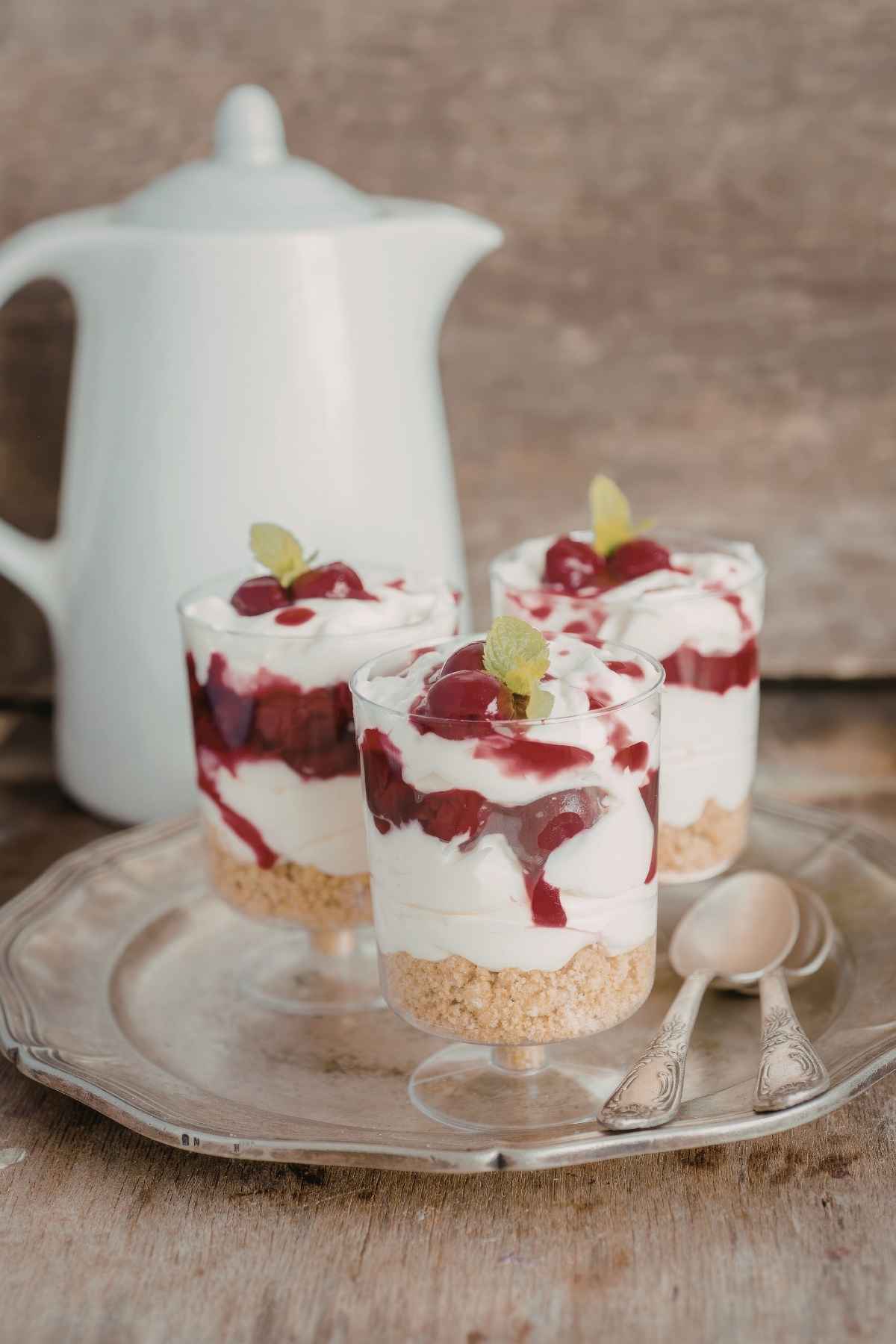 Easy No-Bake Cheesecake Cups
