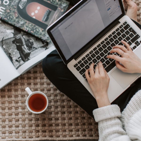 How Do You Coordinate Vendors Without Hiring A Wedding Planner?